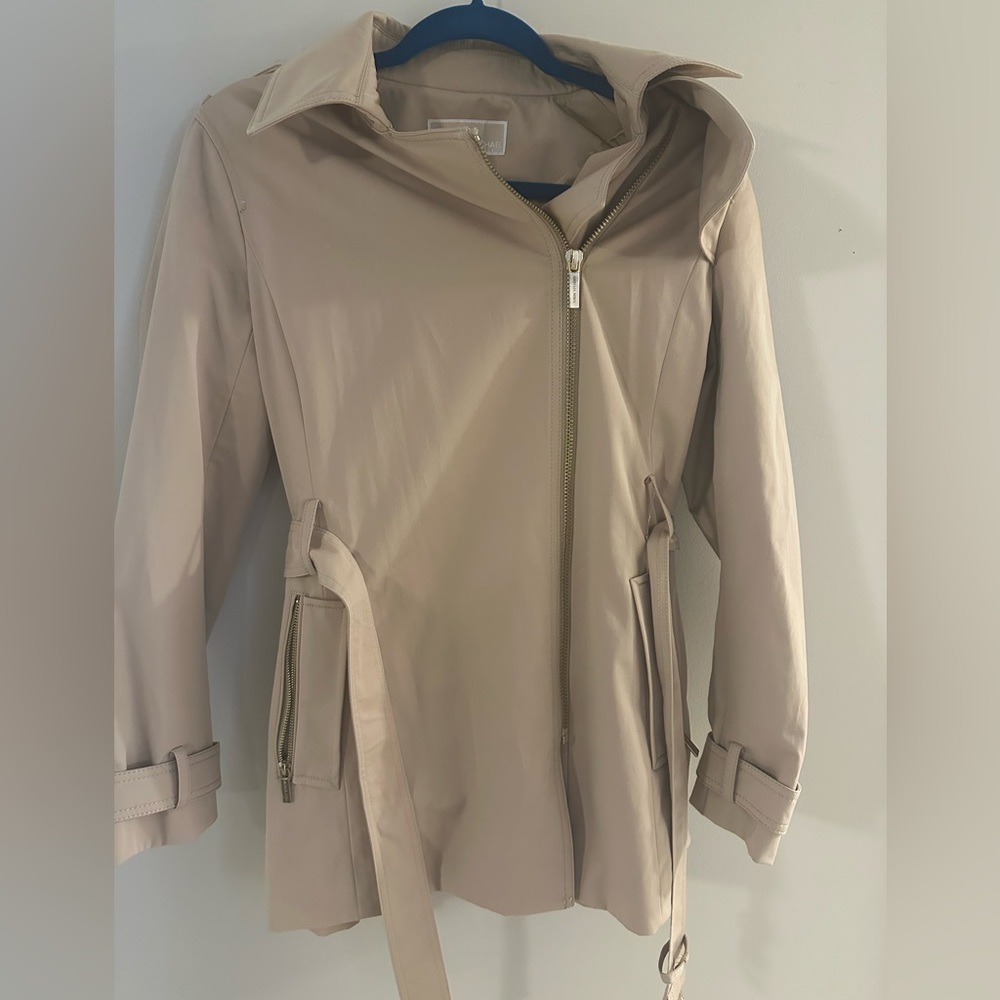 Michael Kors jacket. Size small. Tan